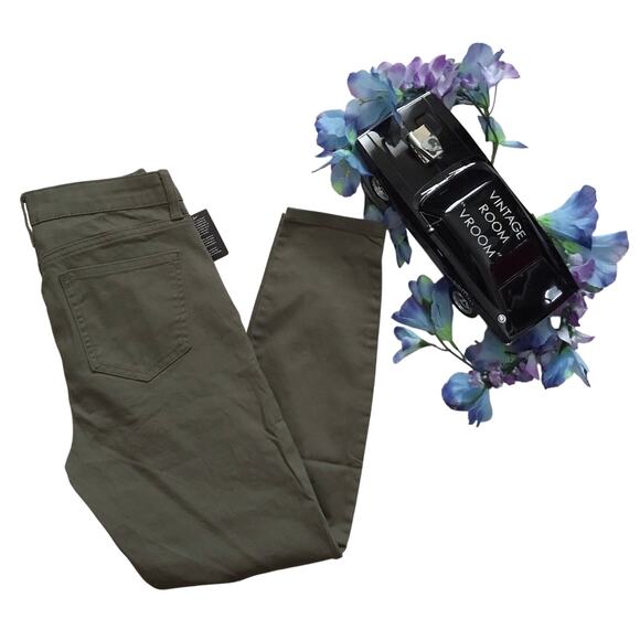 Regeneration by Celebrity Pink NWT Meadow Ankle Skinny Jeans Juniors/Women 5/27 - Picture 1 of 10